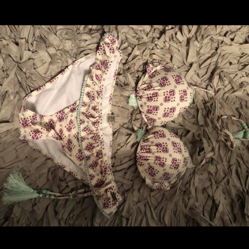 super cute bathing suit!!